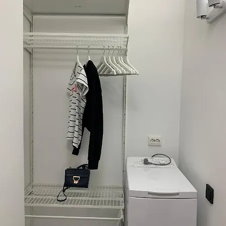 Lägenhet Bright And Lovely 1-bedroom In Klaipėda