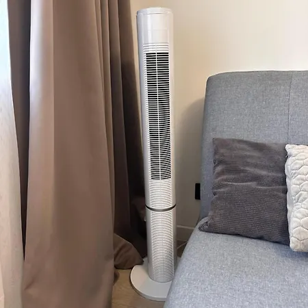 Bright And Lovely 1-bedroom In קלייפדה