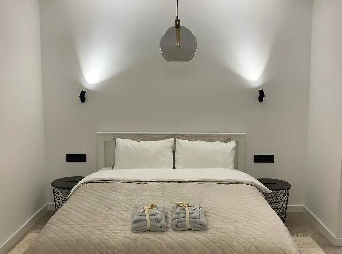 דירה Bright And Lovely 1-bedroom In *