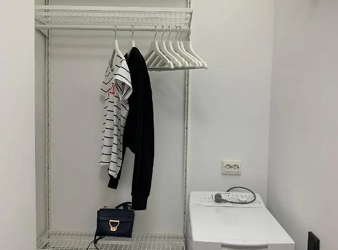 דירה Bright And Lovely 1-bedroom In קלייפדה